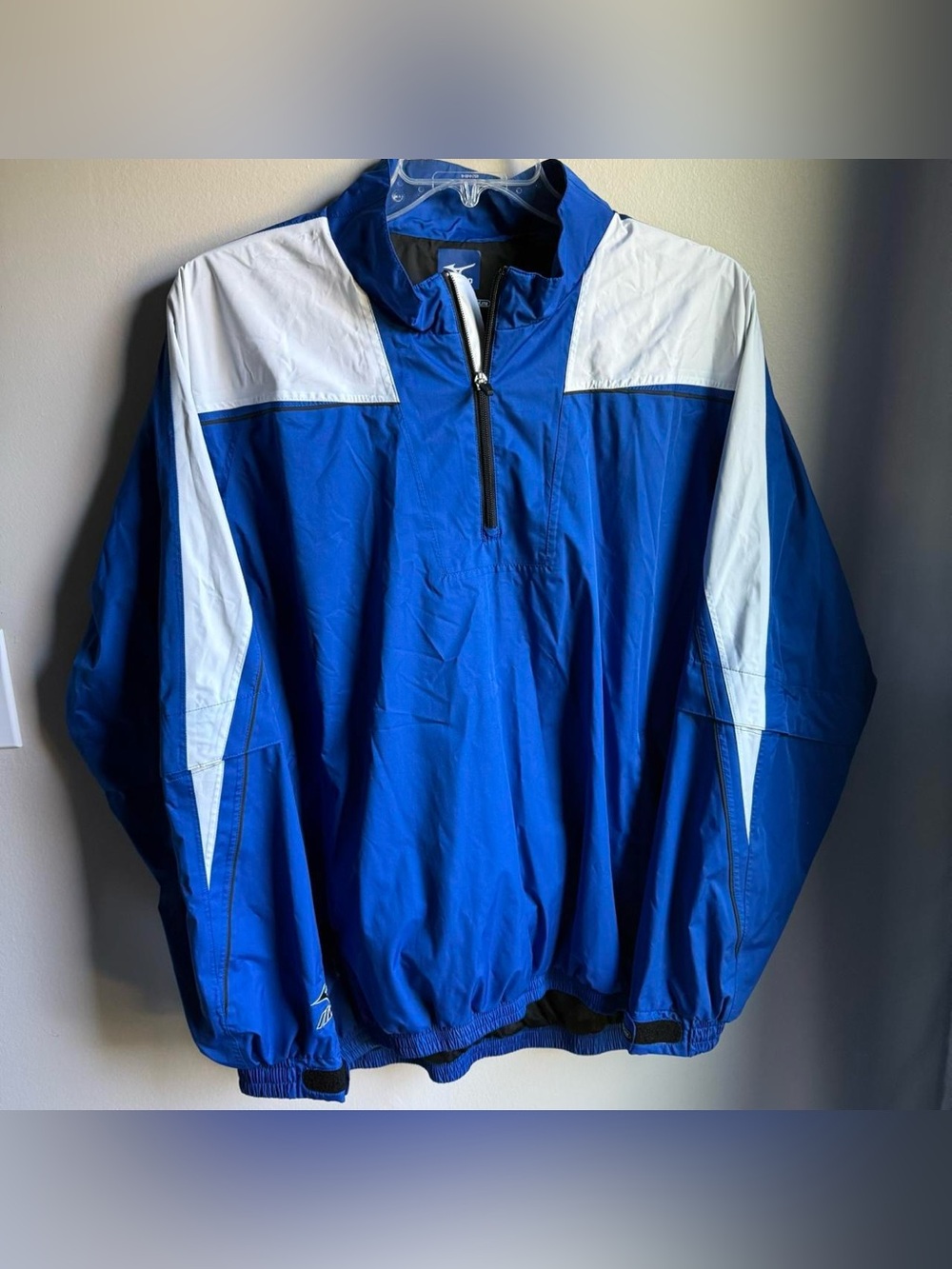 Mizuno Windbreaker Pullover Royal Blue and White with Snap Off Sleeves Large